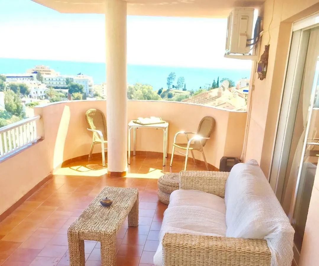 Penthouse With Private Roof Terrace And Jacuzzi Apartment Fuengirola